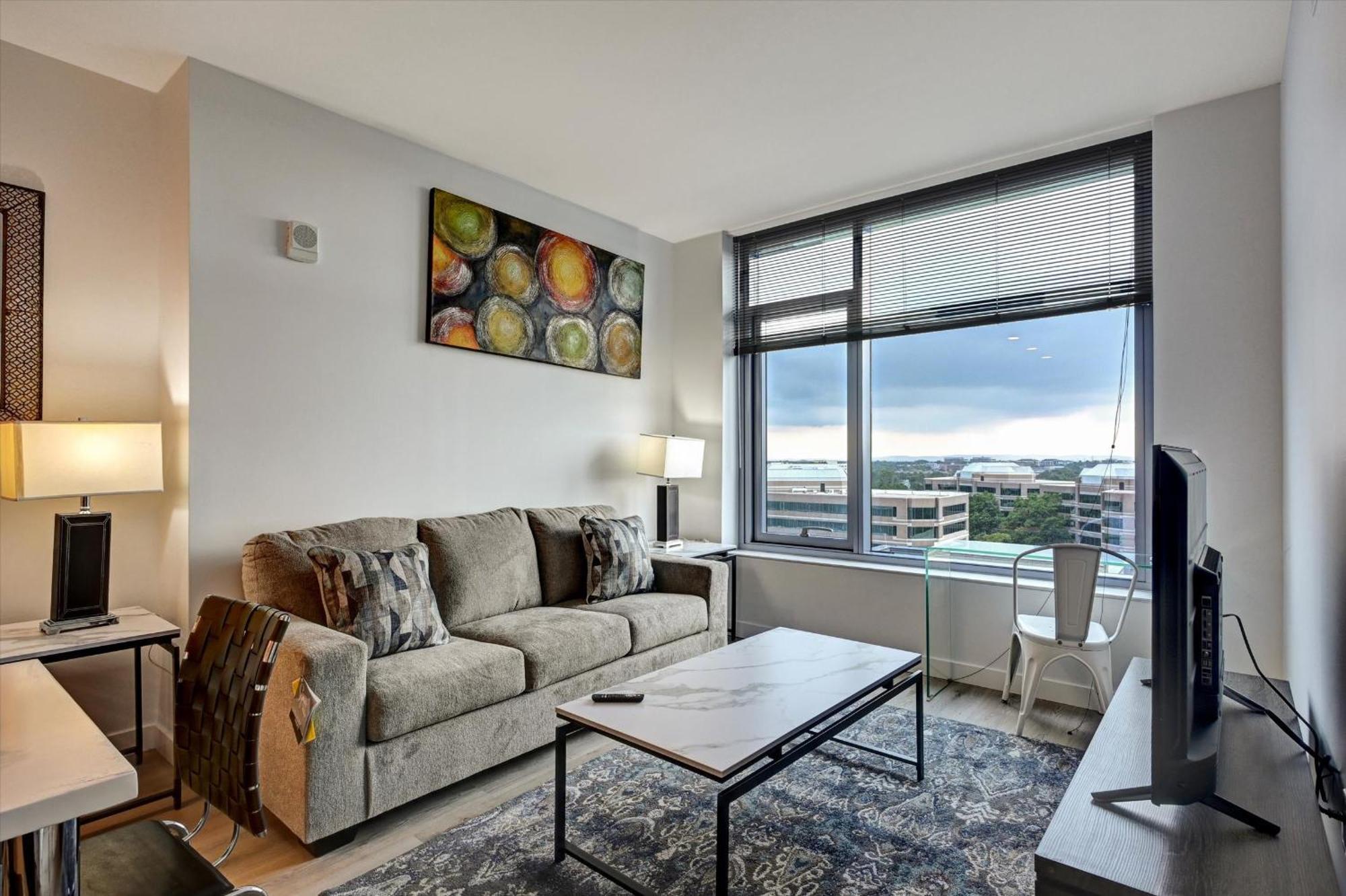 Global Luxury Suites At Town Center Reston Esterno foto